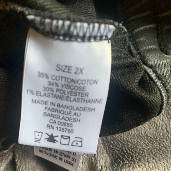 DC Jeans, black acid wash, size 2XL, lightly loved . Elastic ankle and waist - Picture 4 of 5